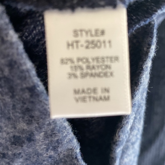 Blue oversized turtleneck sweater. Size medium - Picture 3 of 5